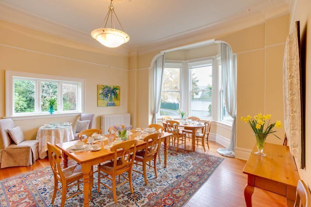 Fairholme Manor Inn Victoria Kültér fotó